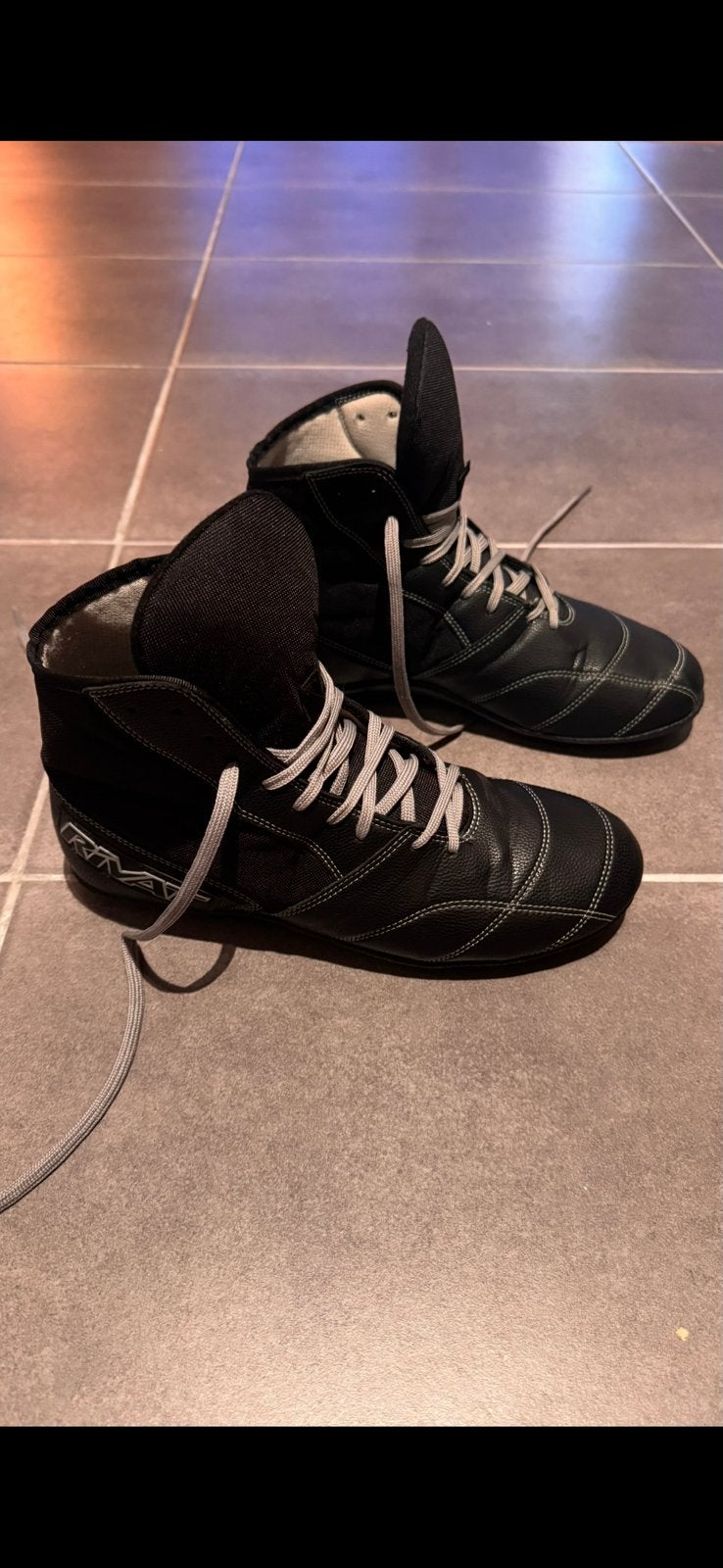 Chaussures RIVAT 41 boxe française, Enlèvement, Comme neuf