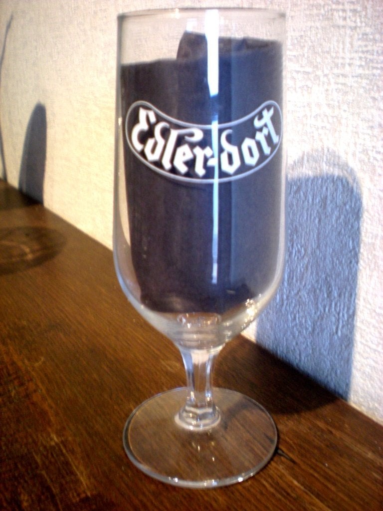 EDLER DORT (Mena Rotselaar), Verzamelen, Ophalen of Verzenden, Zo goed als nieuw, Glas of Glazen