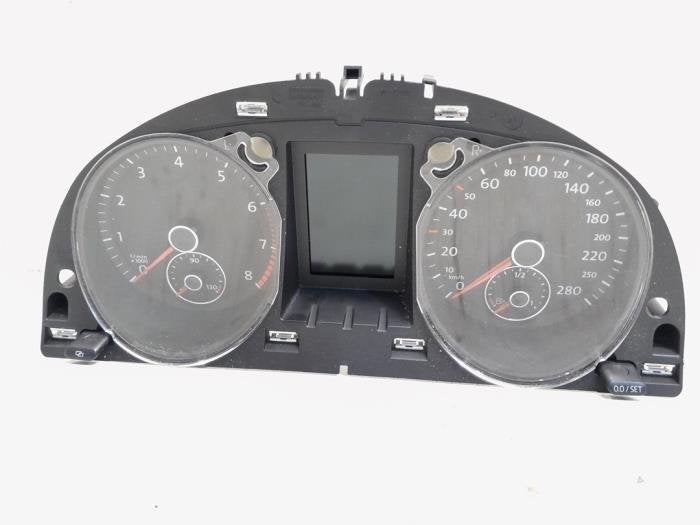 Compteur kilométrique KM d'un Volkswagen Passat, Volkswagen, -, 3 mois de garantie, Utilisé