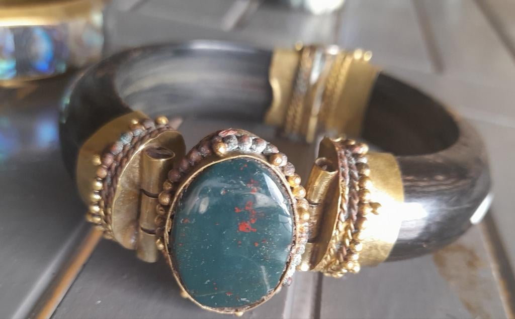 Bracelet en corne et Agathe ancien, Enlèvement ou Envoi
