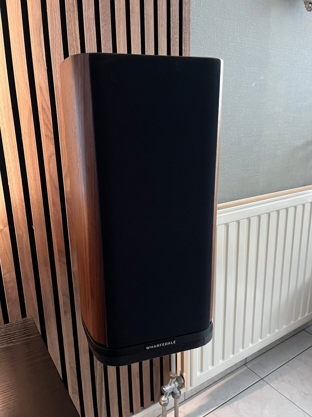 Wharfedale Evo 4.2 en center 4.0 cs walnoot, Ophalen, Stereo speakers, Wharfedale, Zo goed als nieuw