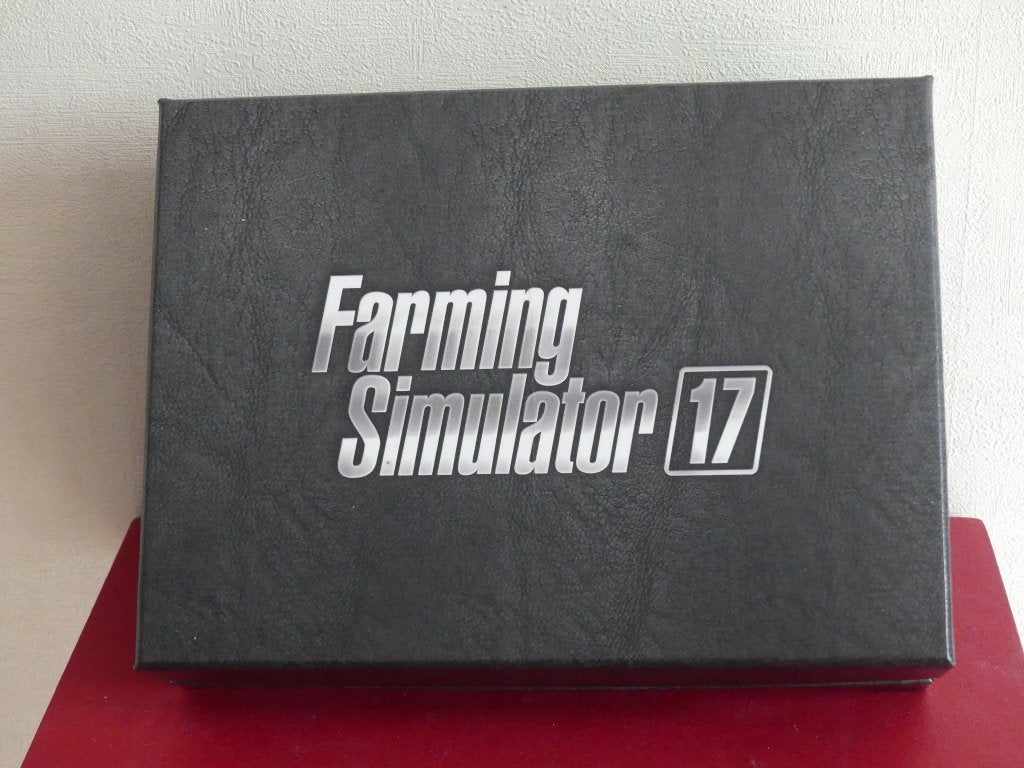 Farming simulator 17 Collector's edition, Games en Spelcomputers, Games | Pc, Zo goed als nieuw, Simulatie, Eén computer, Ophalen of Verzenden