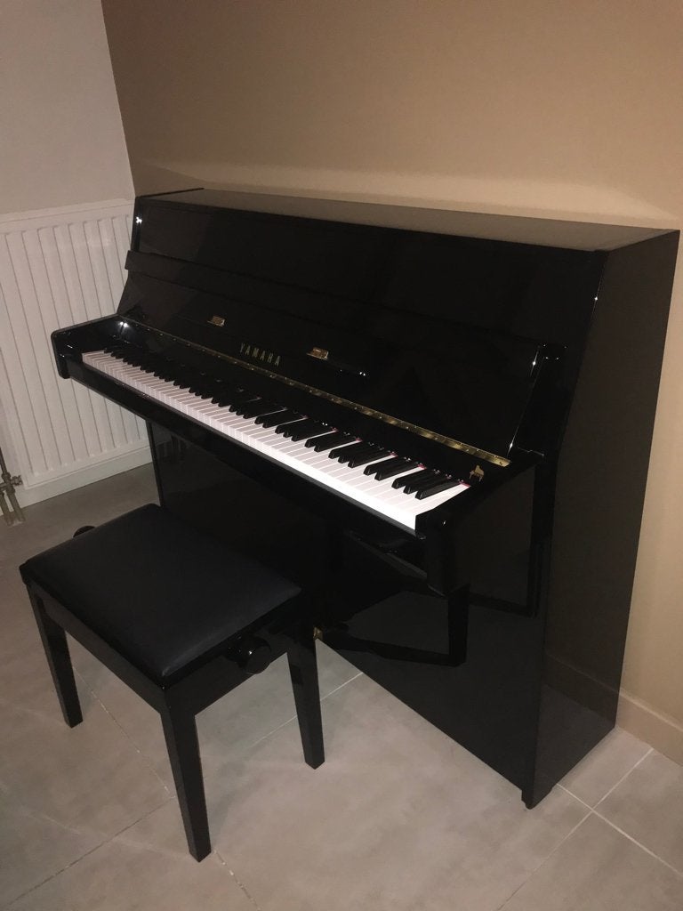 Piano Yamaha B1, Muziek en Instrumenten, Piano's, Ophalen, Zwart, Zo goed als nieuw, Piano