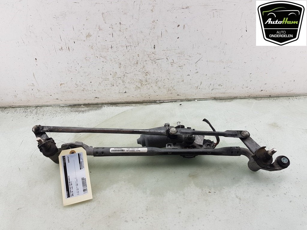 RUITENWISSER MECH + MOTOR X5 (F15) (|7292653|61617292653|), Gebruikt, BMW, Petuelring 130
80809  München, DE, Bayerische Motoren Werke AG
