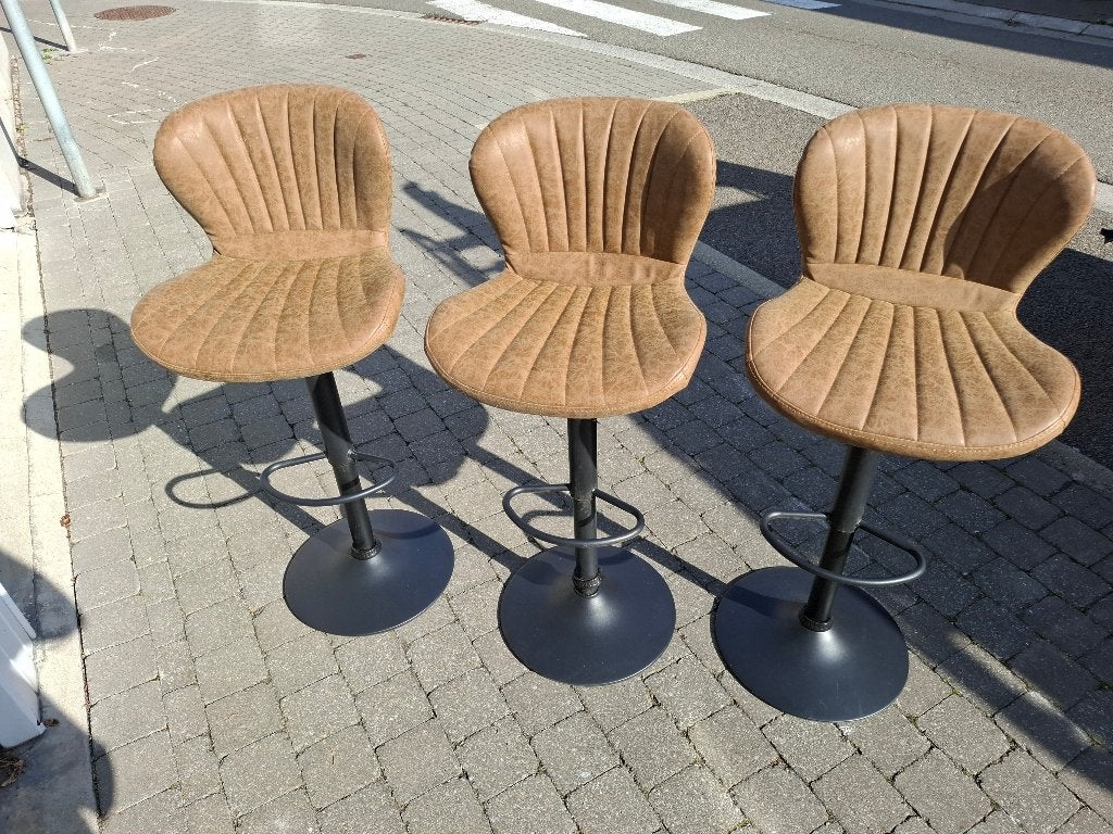 Lot de 3 tabouret vintage, Avec repose-pieds, Comme neuf, Enlèvement, Cuir