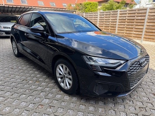 Audi A3 Sportback Business AUTOMAAT - 14000 km, Autos, Cuir, Achat, Euro 6, Entreprise