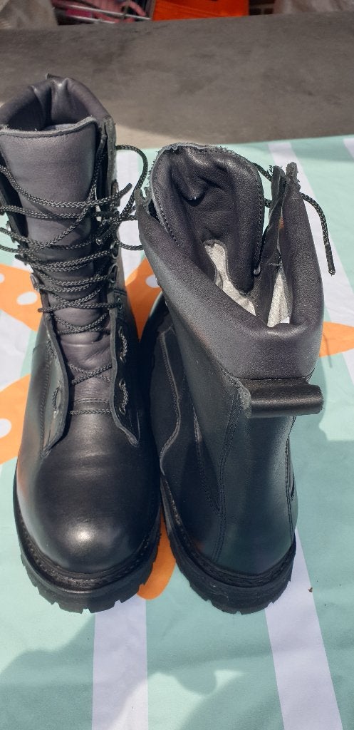 RANGERS BOTTINES COMMANDO 45, Vêtements | Hommes, Chaussures, RANGERS, Noir, Envoi, Neuf