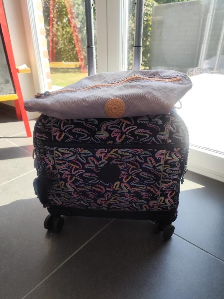 Cartable Kipling à 4 roulettes avec sac de gym, Enlèvement, Utilisé