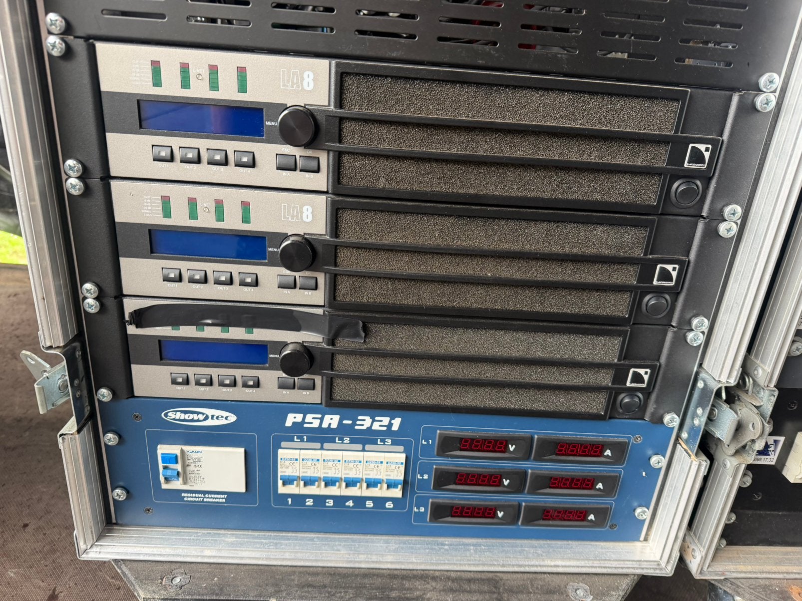 L-Acoustics LA8 versterkers in goede staat!, 120 watt of meer, Ophalen, Overige merken, Gebruikt