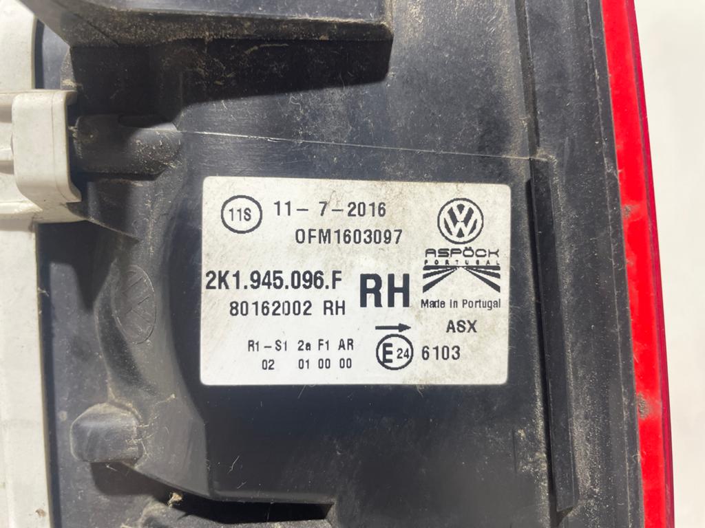 Feu arriere droit VW CADDY 2K1945096F, Autos : Pièces & Accessoires, Enlèvement, Utilisé, BMW