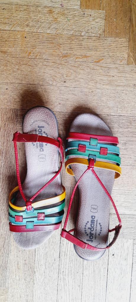 Mooie driekleurige leren sandaal, Kleding | Dames, Schoenen