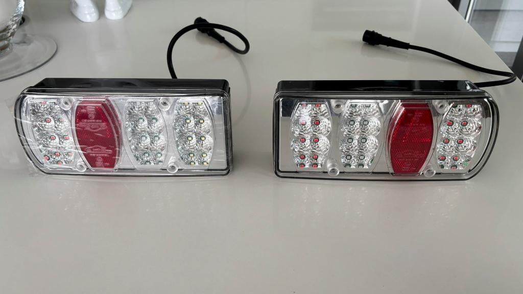 LED achterlichten aanhangwagen, Ophalen, Zo goed als nieuw