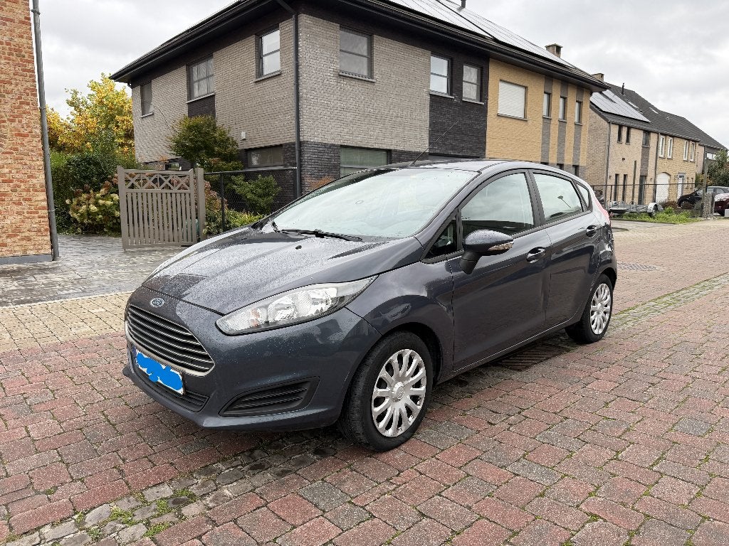 FORD FIESTA 1.2 essence – EURO 5b –airco, Autos, Achat, https://public.car-pass.be/vhr/c6d36eca-d864-4985-b345-b8f8c8ed4df0, Entreprise
