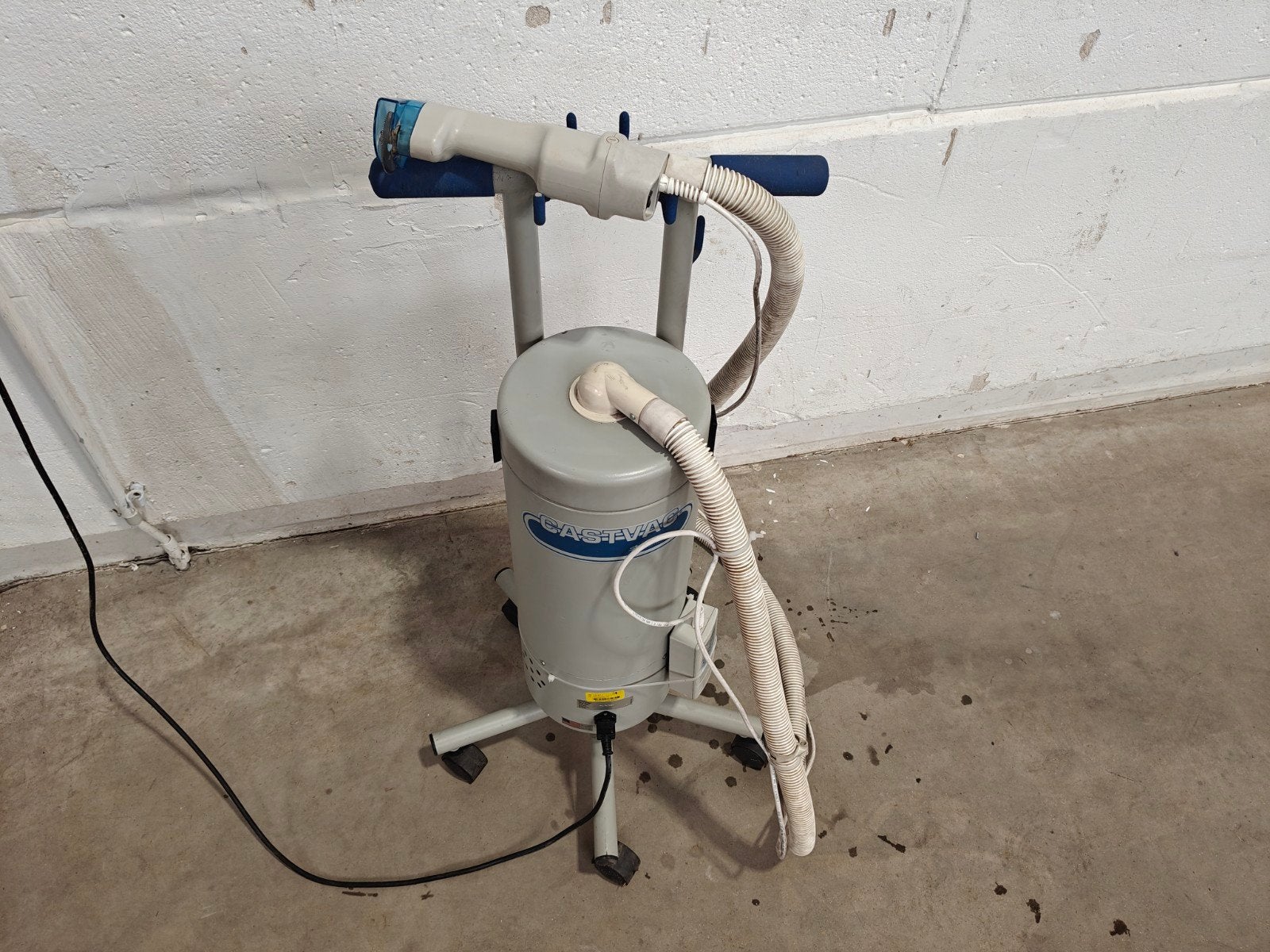 Coupe-plâtre Stryker Cast-Vac 996 avec extracteur de poussiè, Onbekend, Stryker, Enlèvement, Utilisé