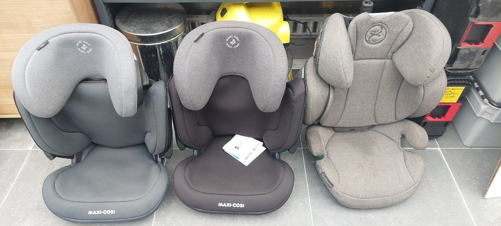 3 autostoeltjes 2 x maxi cosy + 1 x cybex, Enlèvement