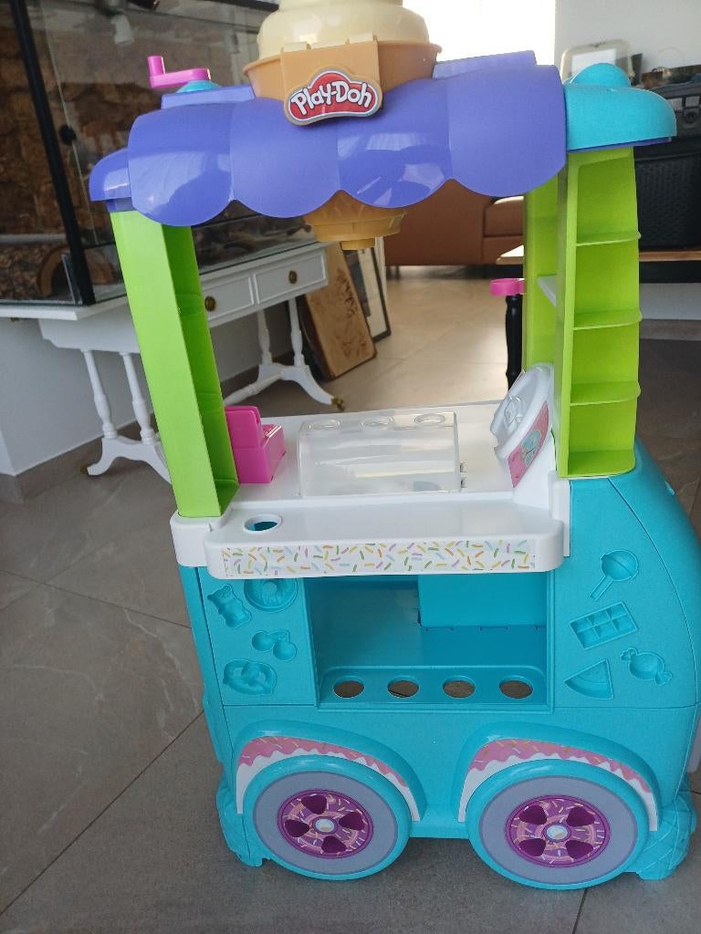 Play-Doh - Le camion de crème glacée ultime, Enlèvement, Comme neuf, Bricolage, Sonore