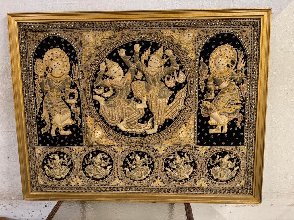 Tibetaans wandtapijt met reliëf en gouddraad, Antiek en Kunst, Ophalen