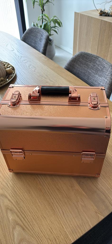Pink gellac met koffer., Handtassen en Accessoires, Ophalen, Zo goed als nieuw