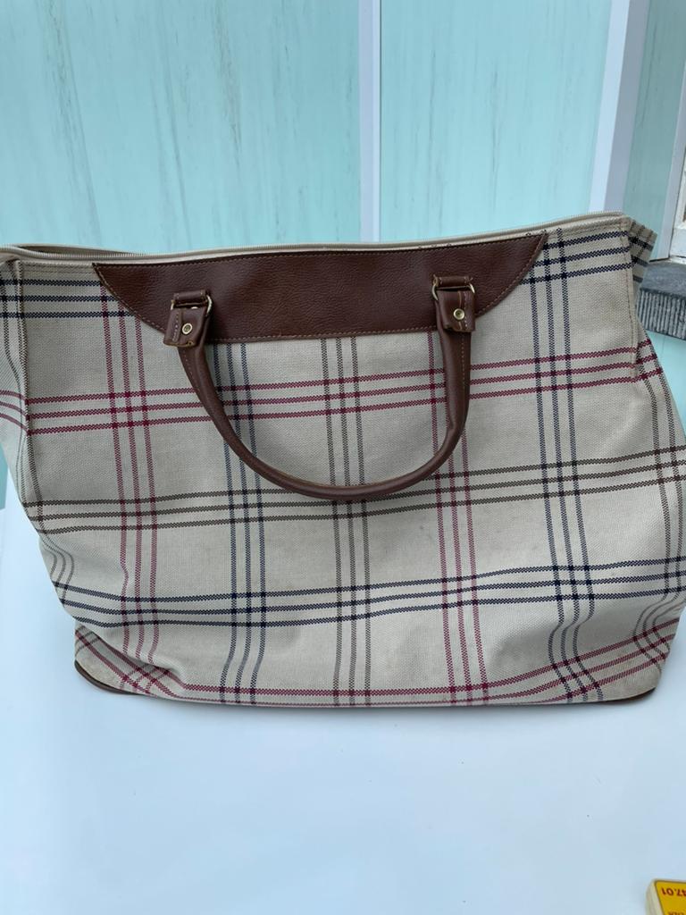 Très beau sac (sac de voyage, courses,...), Enlèvement