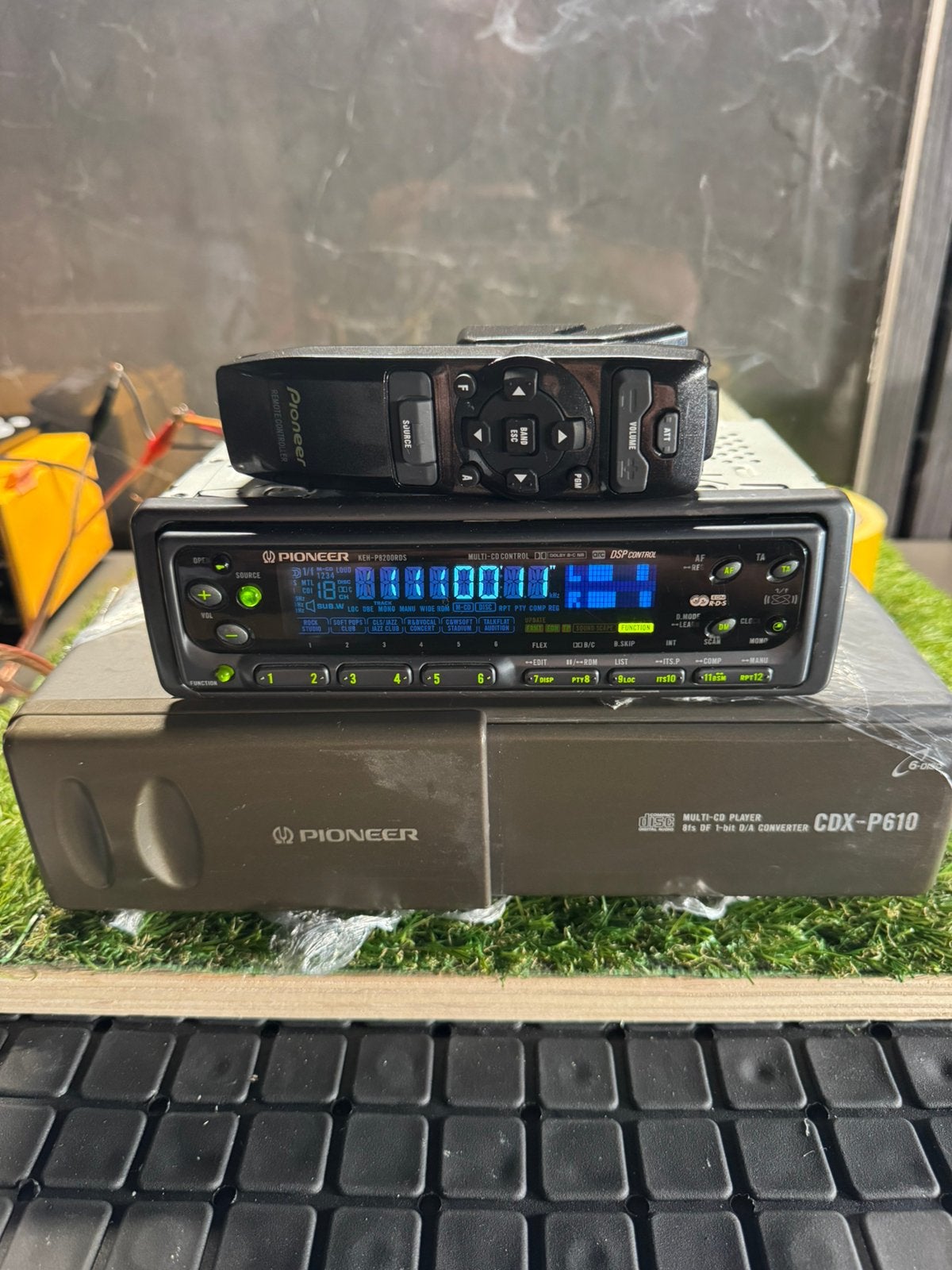 Pioneer keh-p8200 met CD-wisselaar en afstandsbediening, Ophalen of Verzenden, Zo goed als nieuw