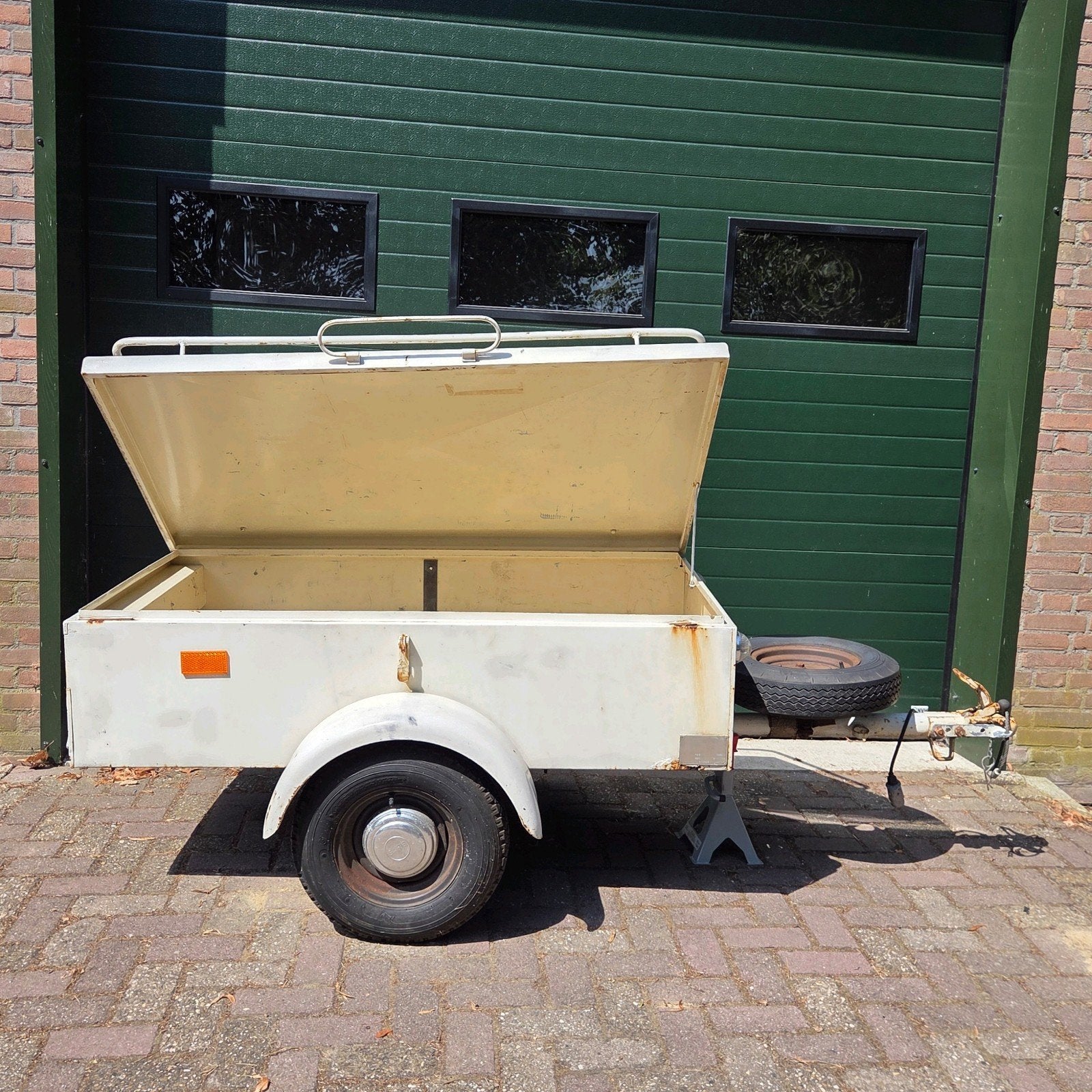 Aanhangwagen | Remorque, Ophalen