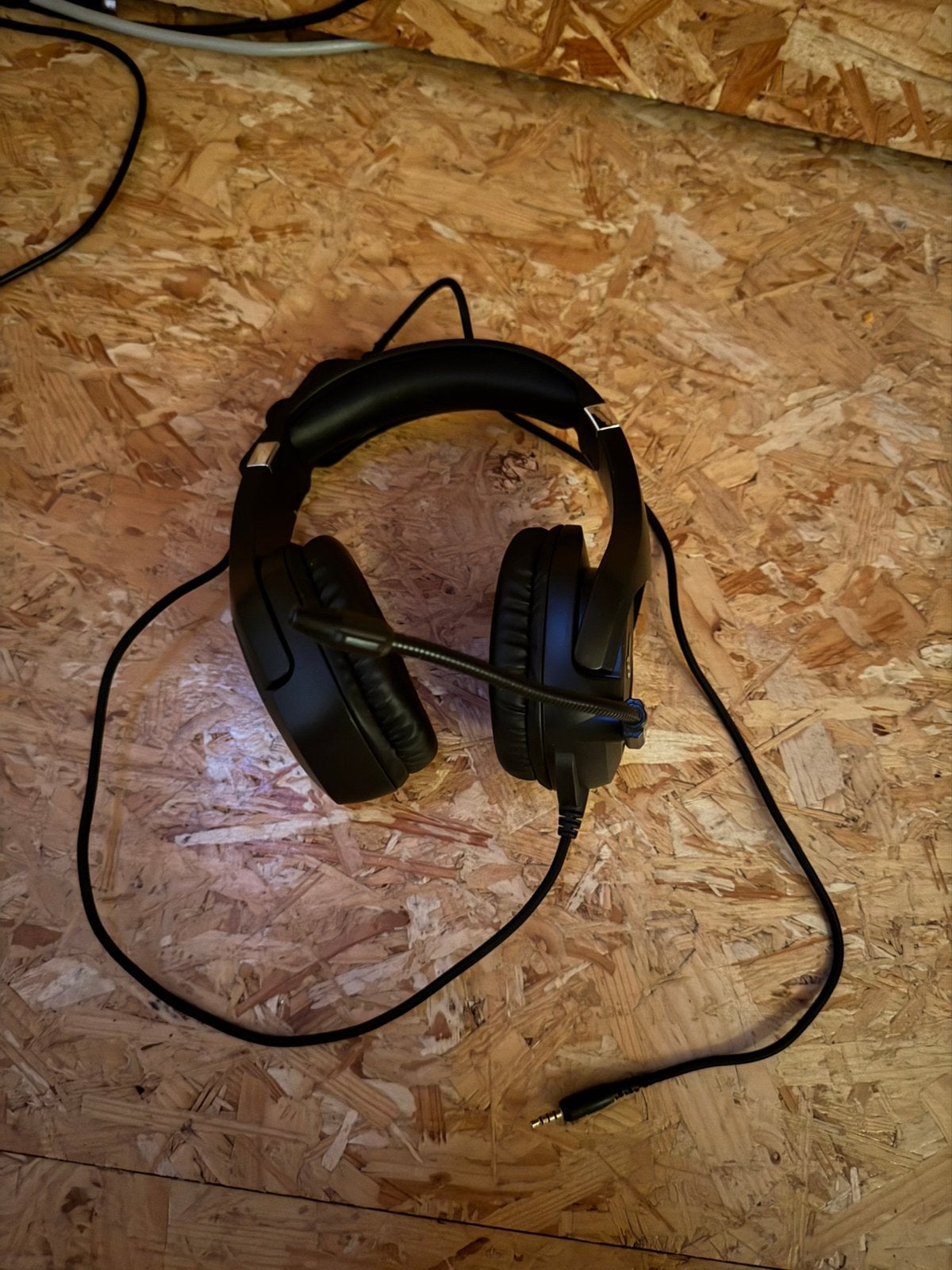 Trust GXT 488 Forze Gaming headset PS4 3.5mm aansluiting, Ophalen, On-ear, Zo goed als nieuw, Gaming headset
