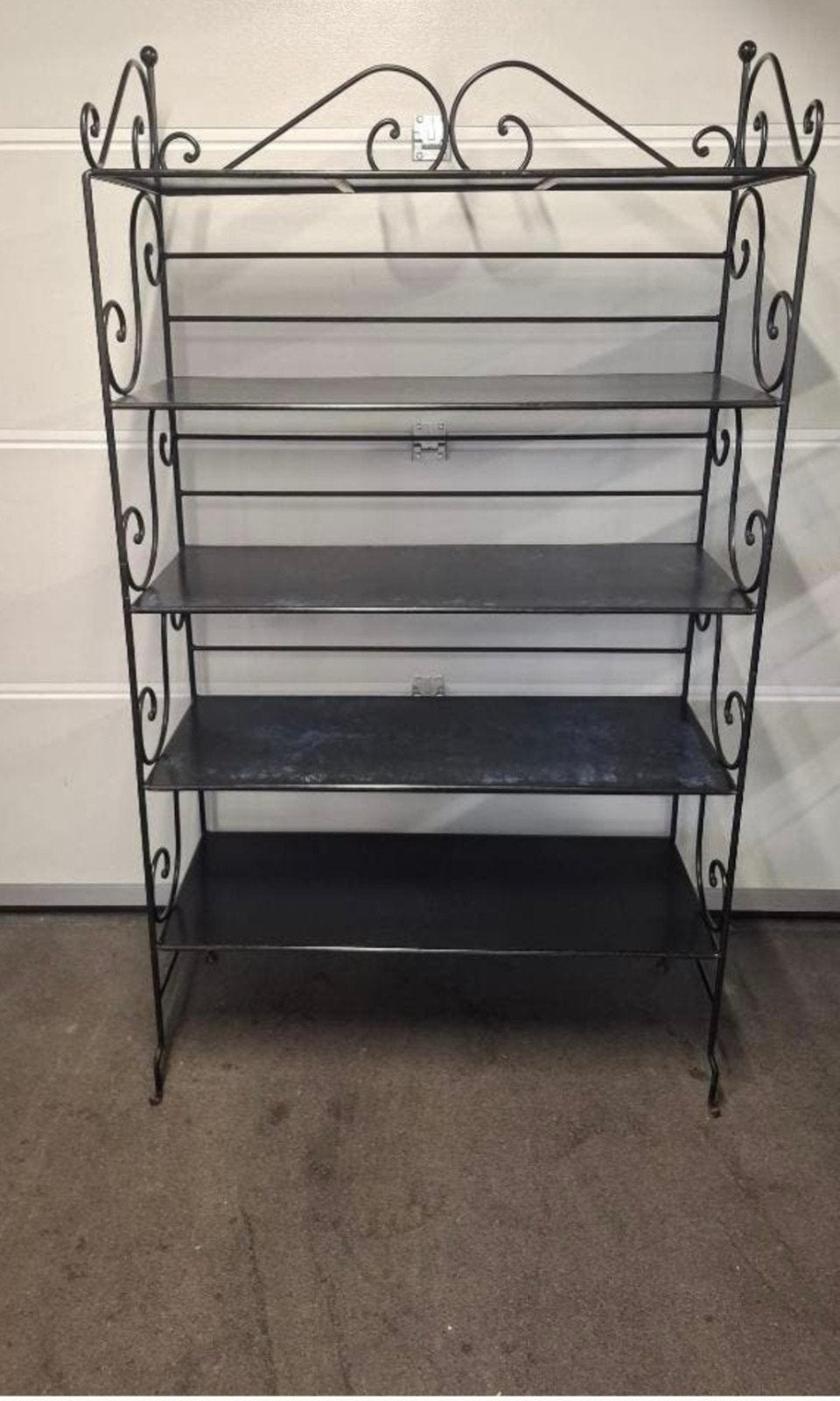 Zwarte bakkerijen, presentatierek 100cm breed, Ophalen, Gebruikt