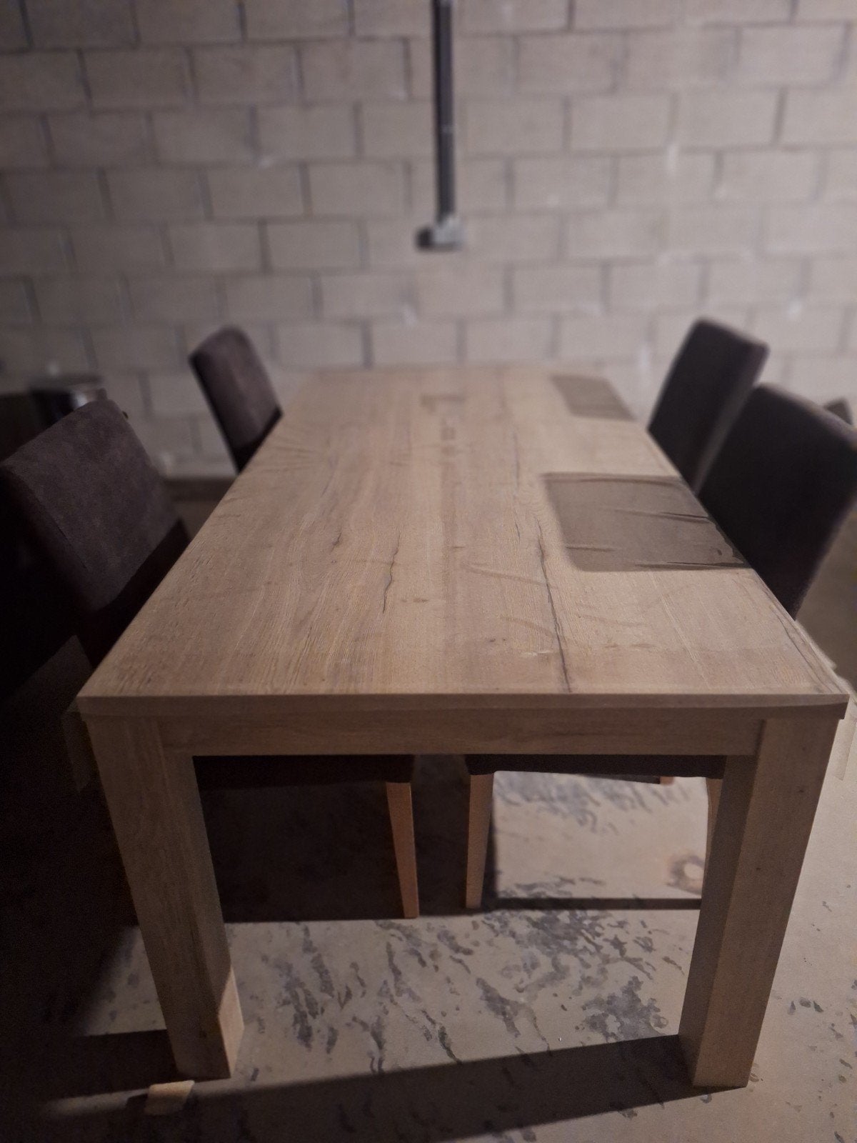 Eettafel en 4 stoelen, Enlèvement