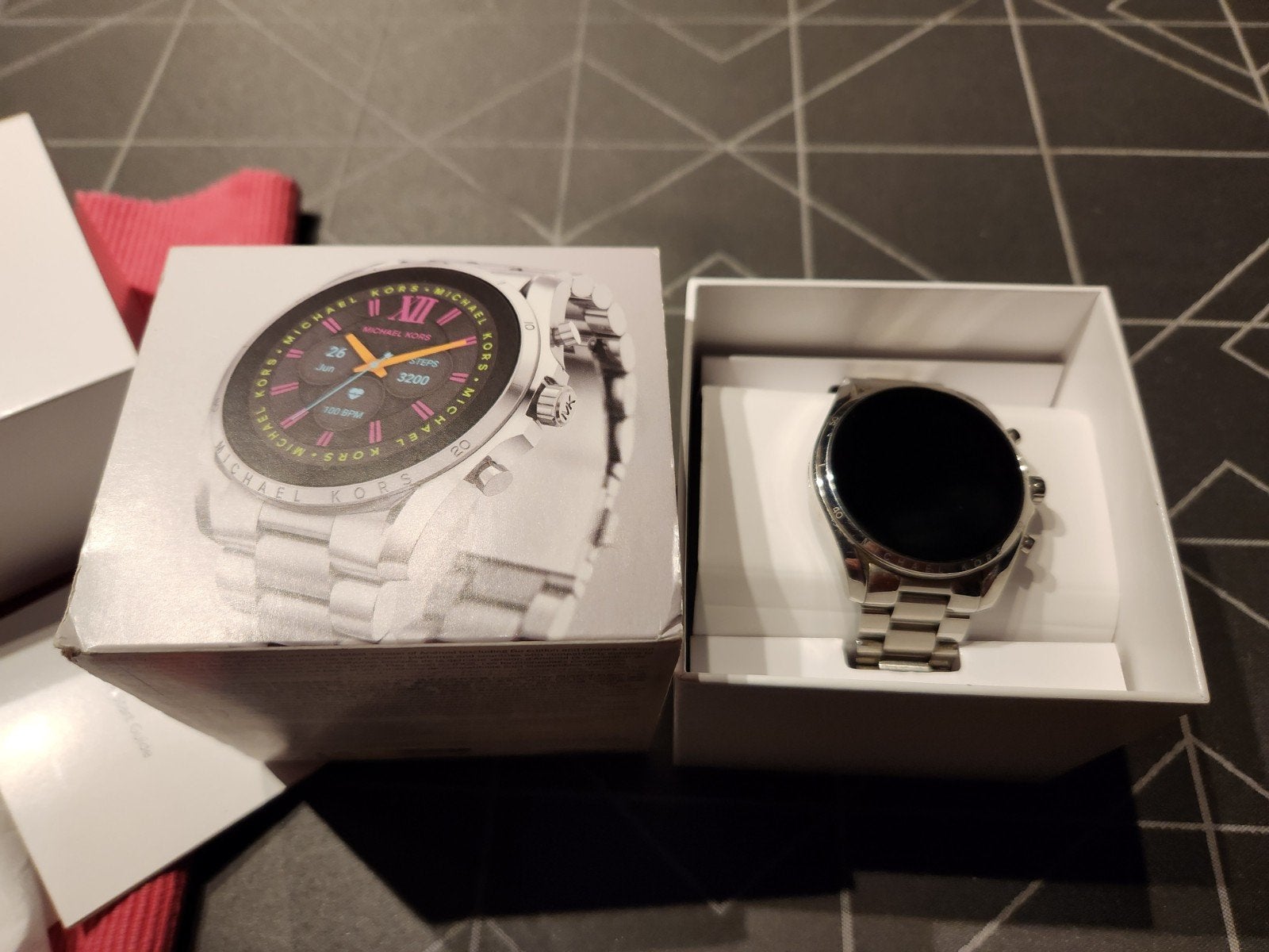 Michael Kors smartwatch, Étanche, Enlèvement ou Envoi, Michael Kors, Android