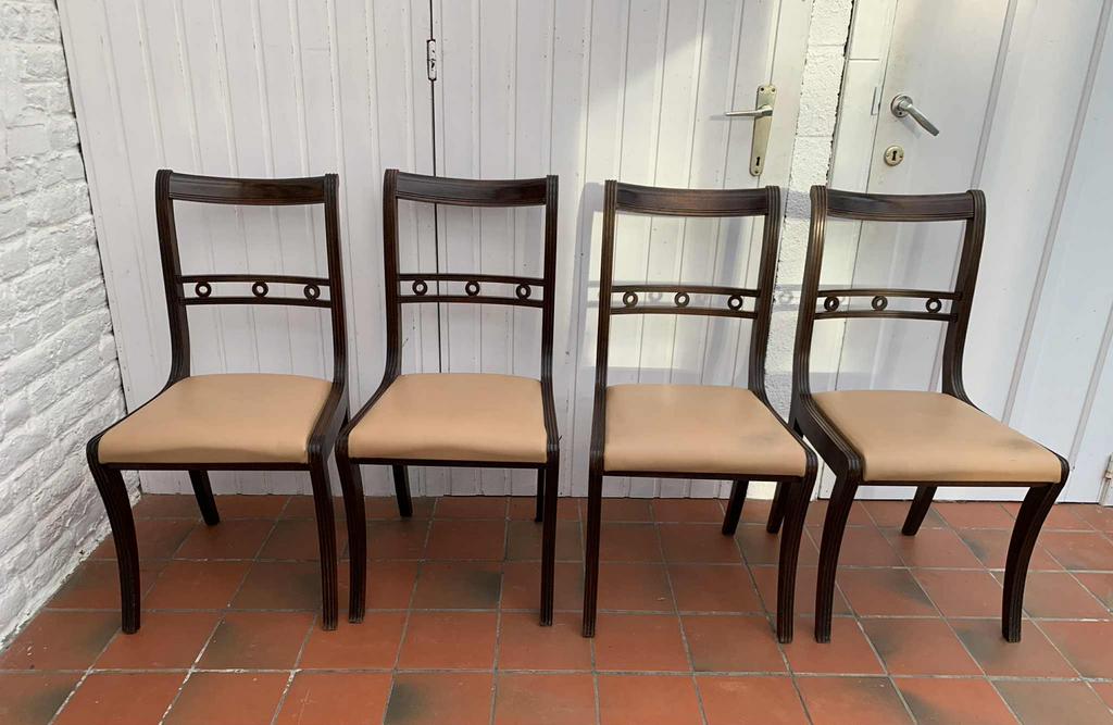 4 vintage Behaegel stoelen, Ophalen, Gebruikt, Hout, Eén