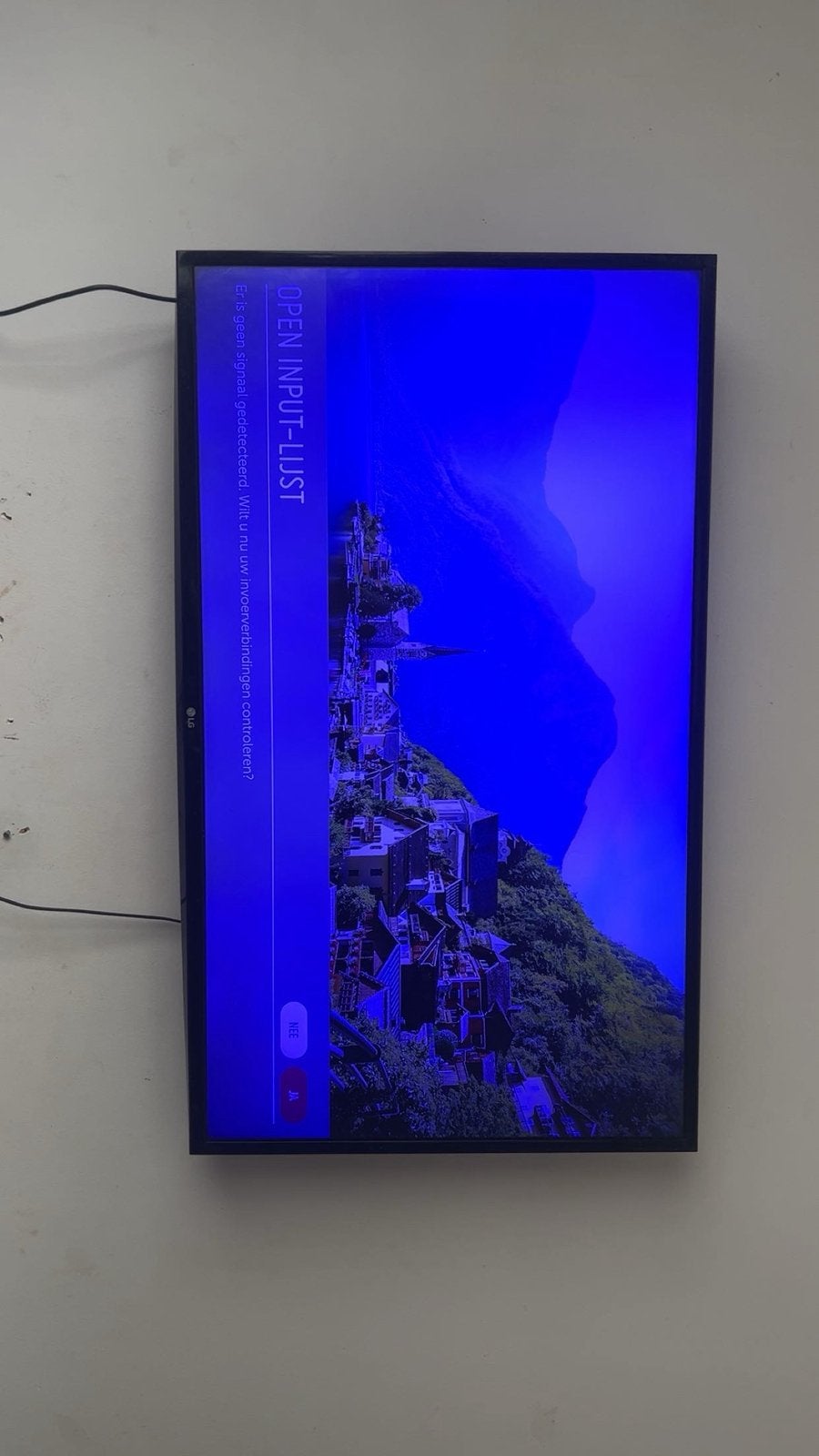 Smart tv, Collections, Cinéma & Télévision, Enlèvement, Comme neuf