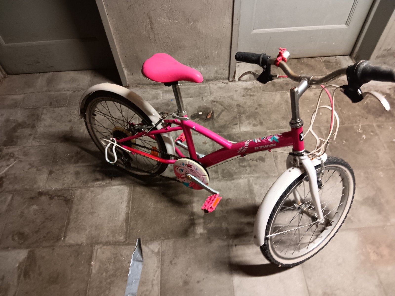 roze kinder fiets 20 inch, Frein à main, Utilisé, Frein à disque, 20 pouces