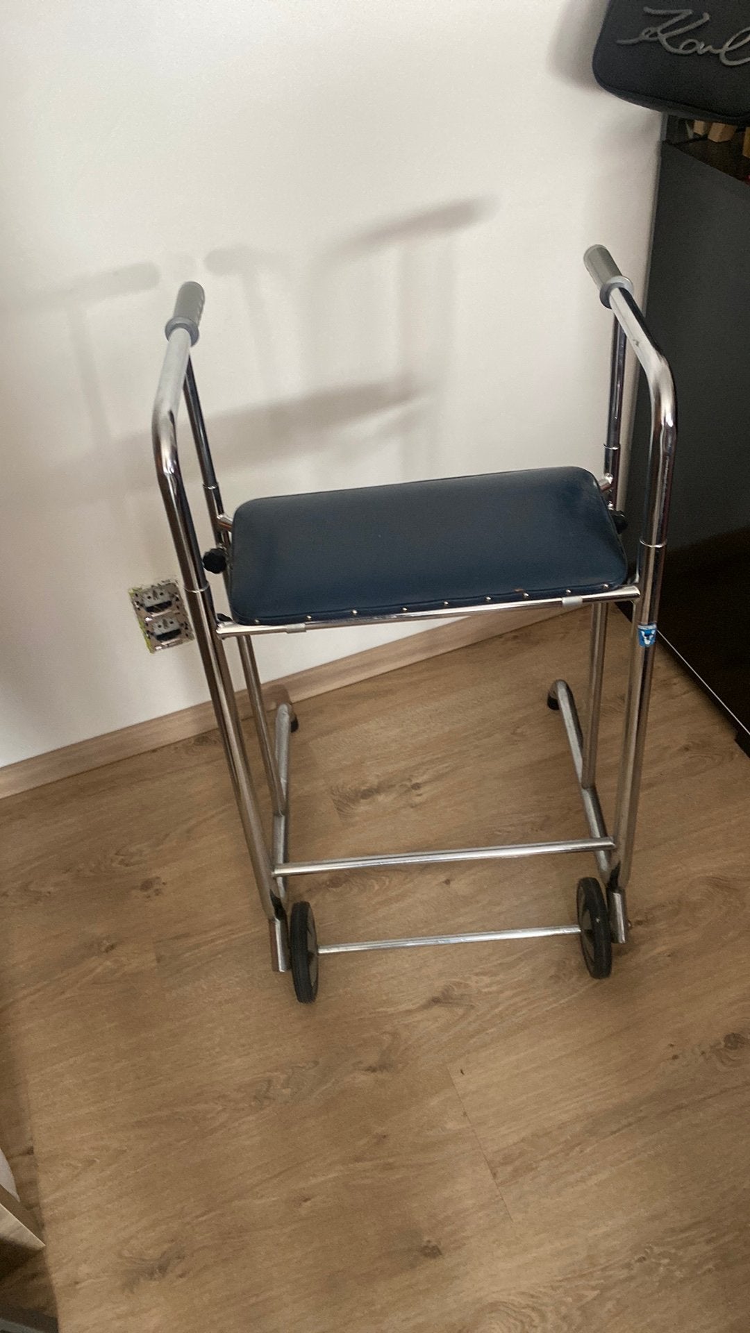 Looprek/rollator, Diversen, Ophalen, Zo goed als nieuw