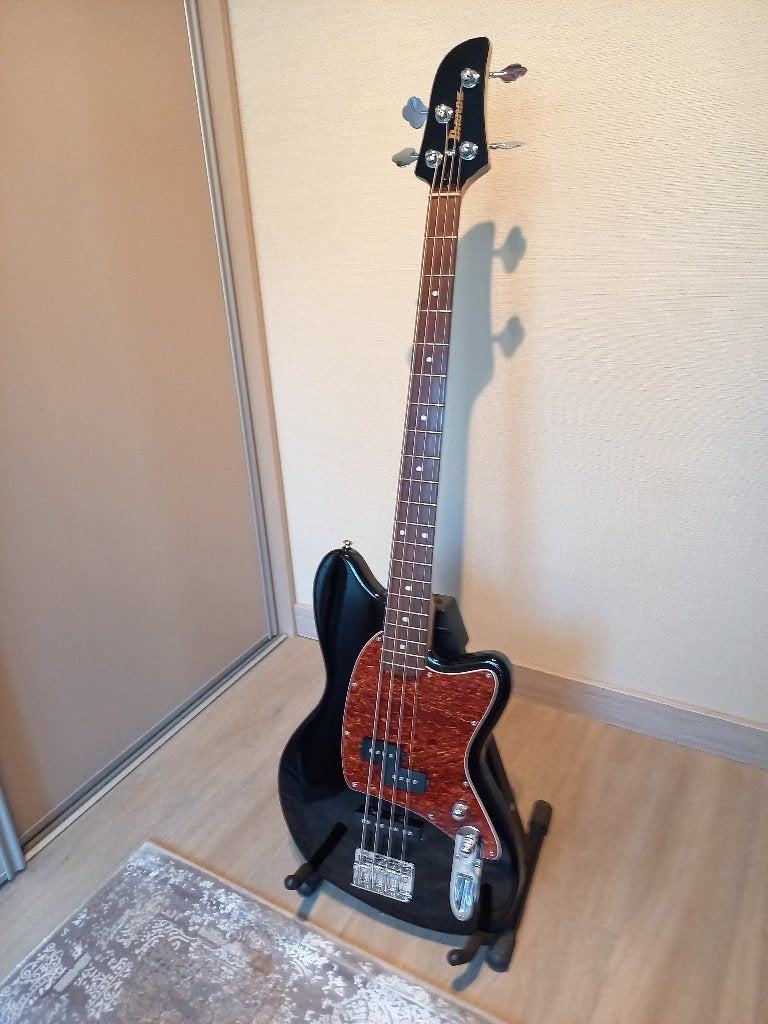 Guitare basse Ibanez Talman TMB 100-BK à vendre, Musique & Instruments, Instruments | Accessoires, Enlèvement, Utilisé, Guitare basse électrique