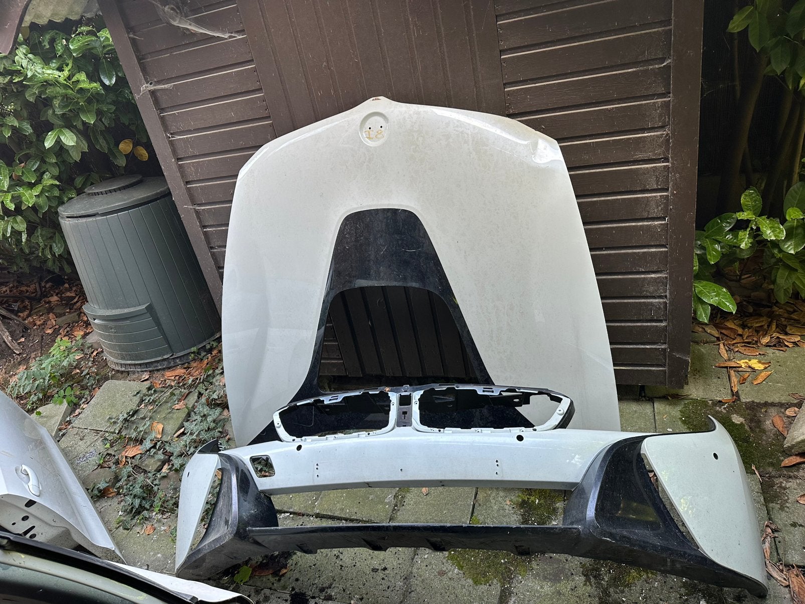 Capot moteur+pare-choc avant Bmw I8 année 2014-20 bon état, Enlèvement, Utilisé, BMW