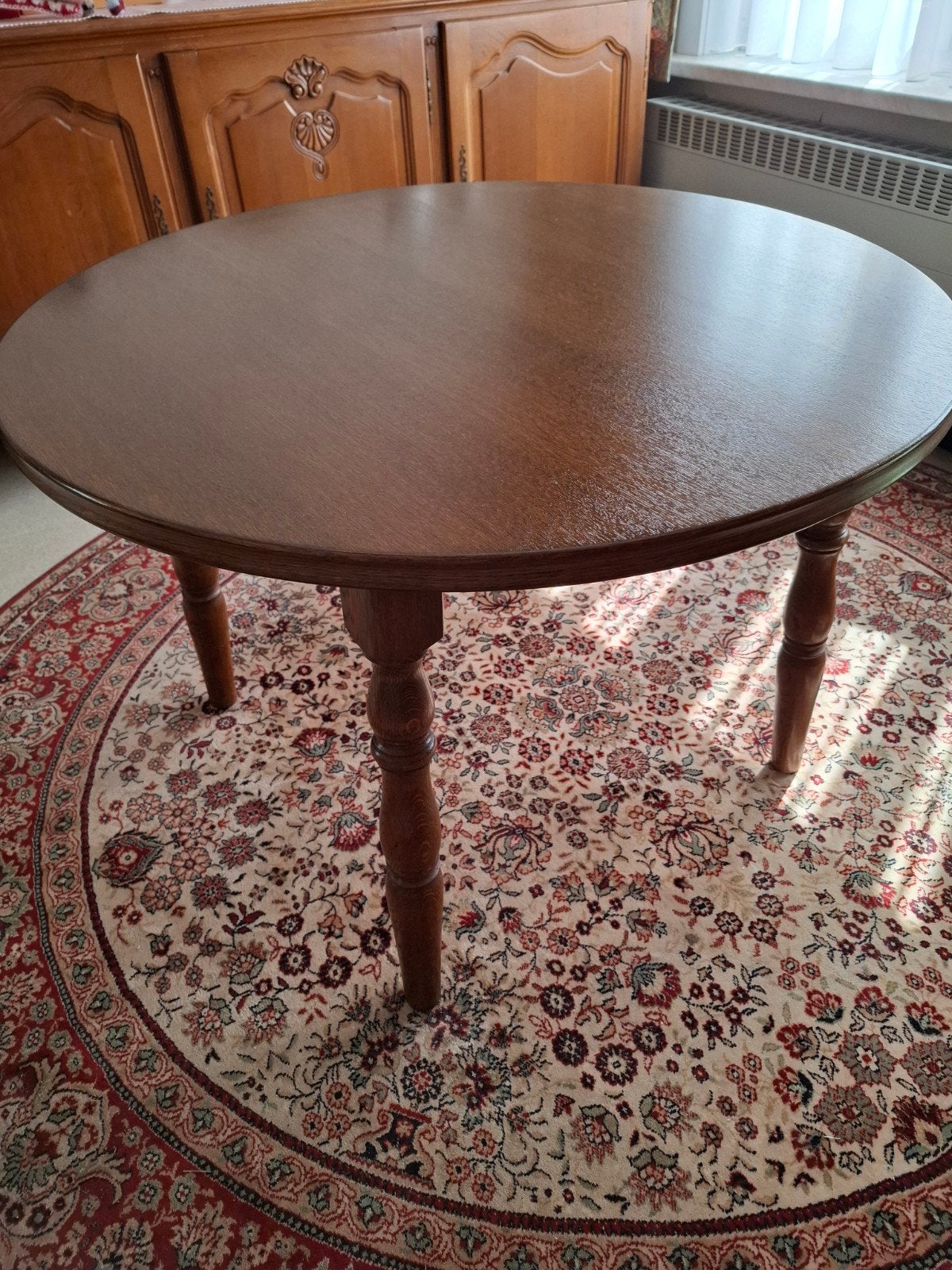 Ronde eiken tafel, Ophalen