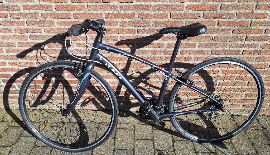 Sportfiets Specialized Vita in perfecte staat, 28 inch, Velgrem, 47 tot 50 cm, Zo goed als nieuw