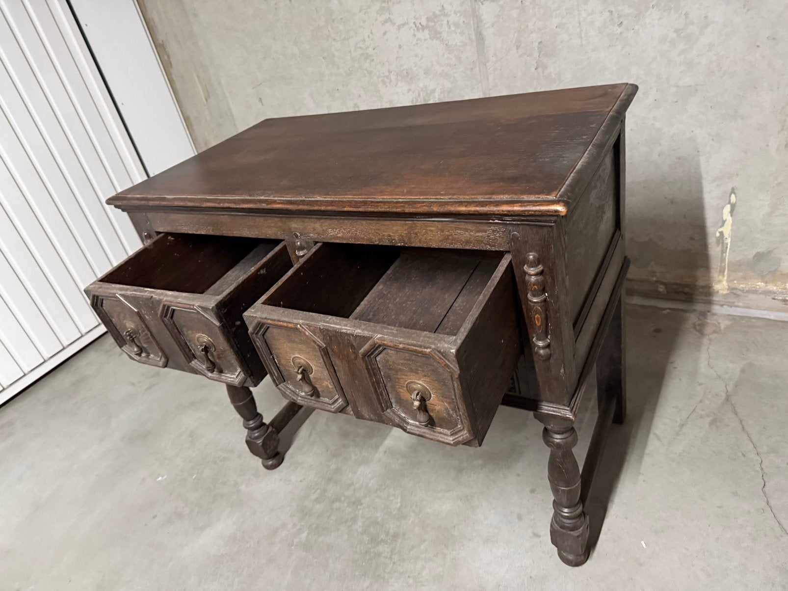 Antieken kastje (dressoir) 80’s style, Ophalen