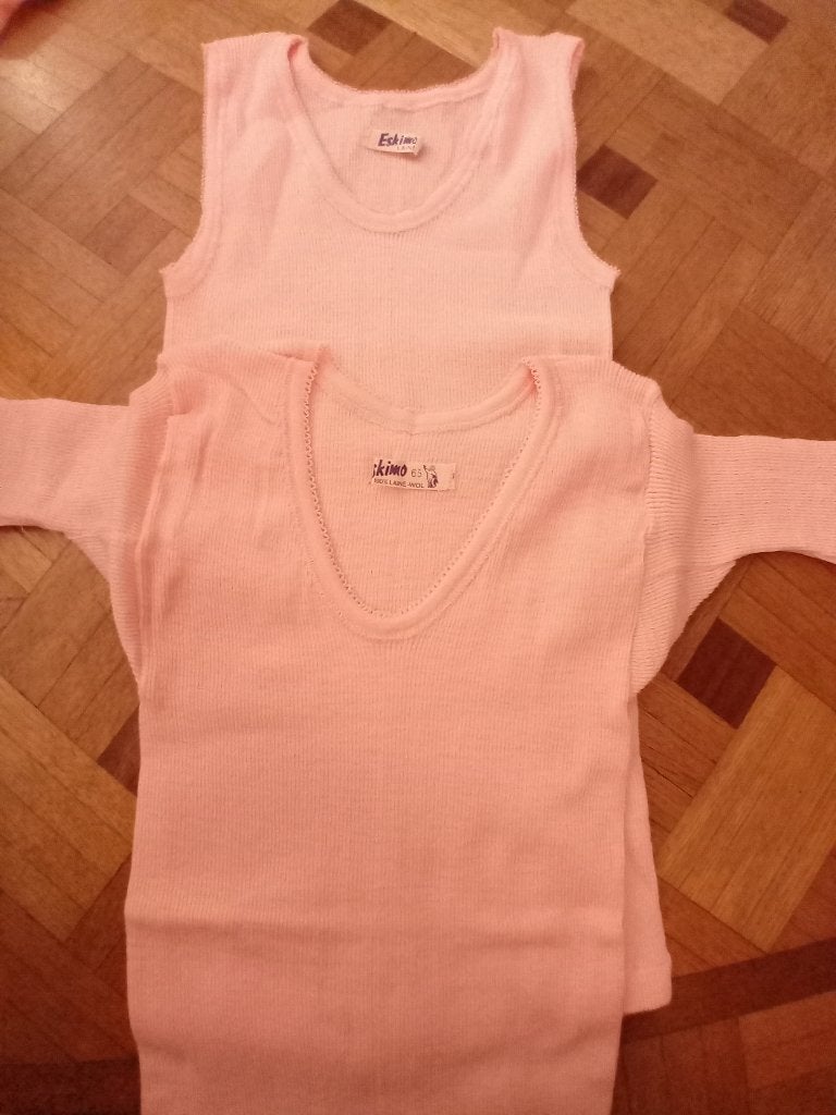 Sous vêtements femme en laine neuf, Enlèvement