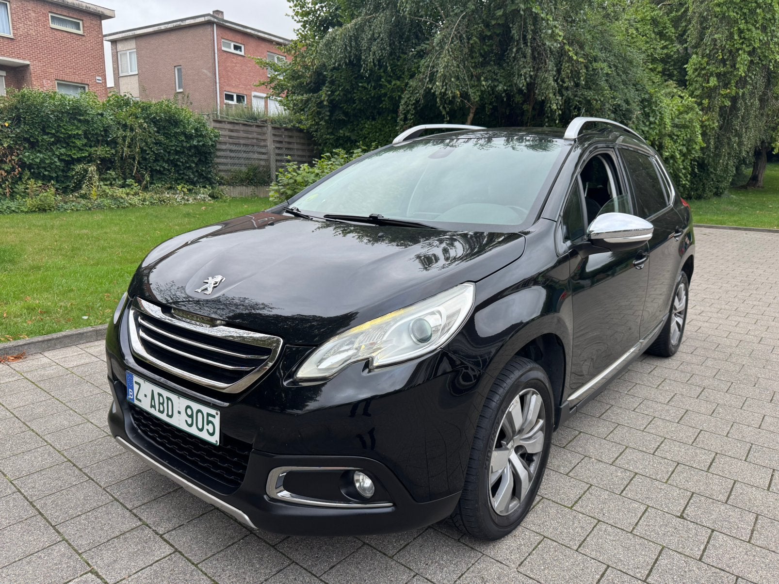 PEUGEOT 2008 1.6 HDi ALLURE/ EURO 6B / CUIR/ GPS/ CONTROL OK, Cuir, Essai à domicile, Achat, Euro 6