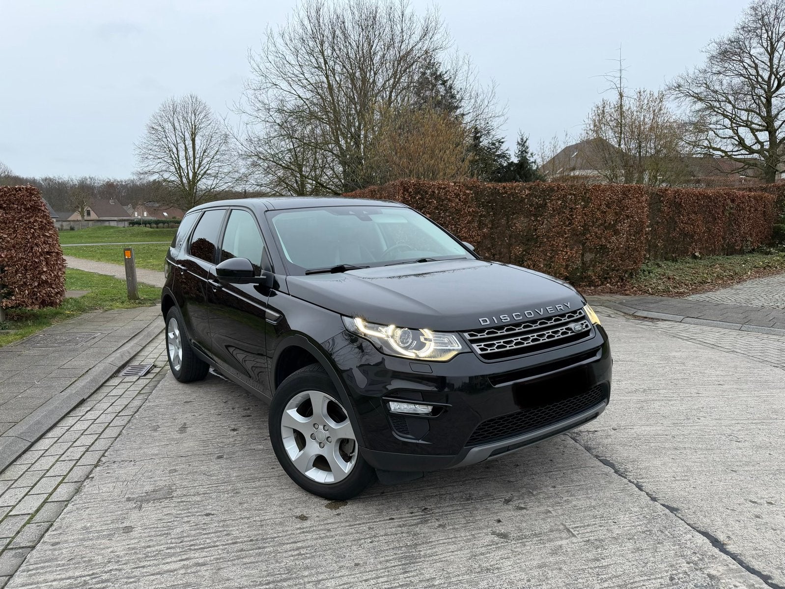 Land Rover Discovery Sport 82 000 km, Autos, Cuir, Achat, Euro 6, Boîte manuelle