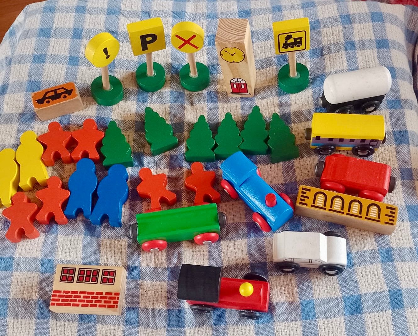 Houten treinspoor met trein, Ophalen of Verzenden, Zo goed als nieuw, Overige merken