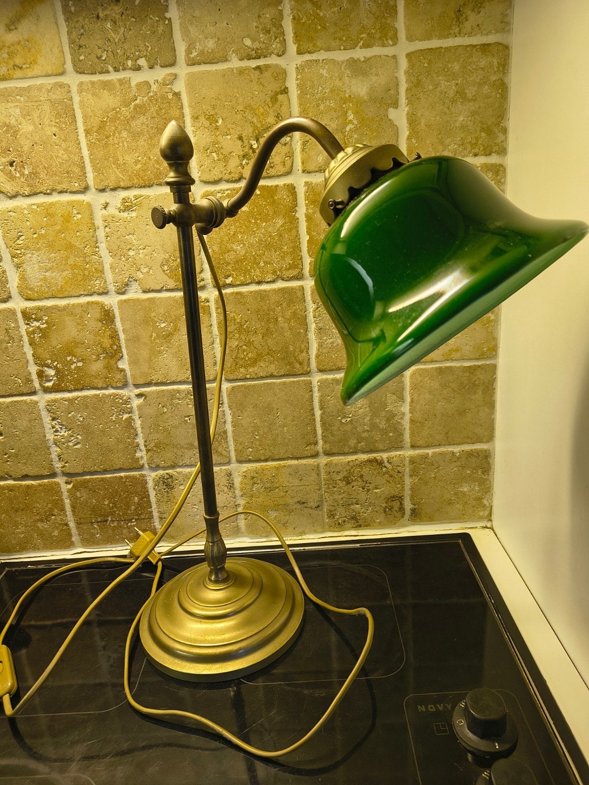 lampe de table unique avec abat-jour en opaline verte, Enlèvement