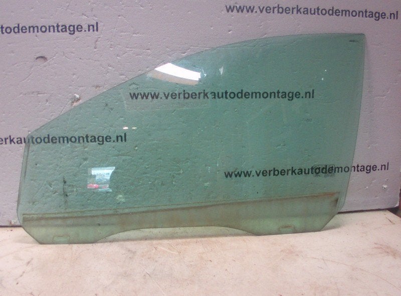 PORTIERRUIT LINKS VOOR Ford Focus 2 Wagon (01-2004/09-2012), Gebruikt, Henry-Ford-Straße  1
50735  Köln, DE, Ford-Werke GmbH, Kunden@ford.com