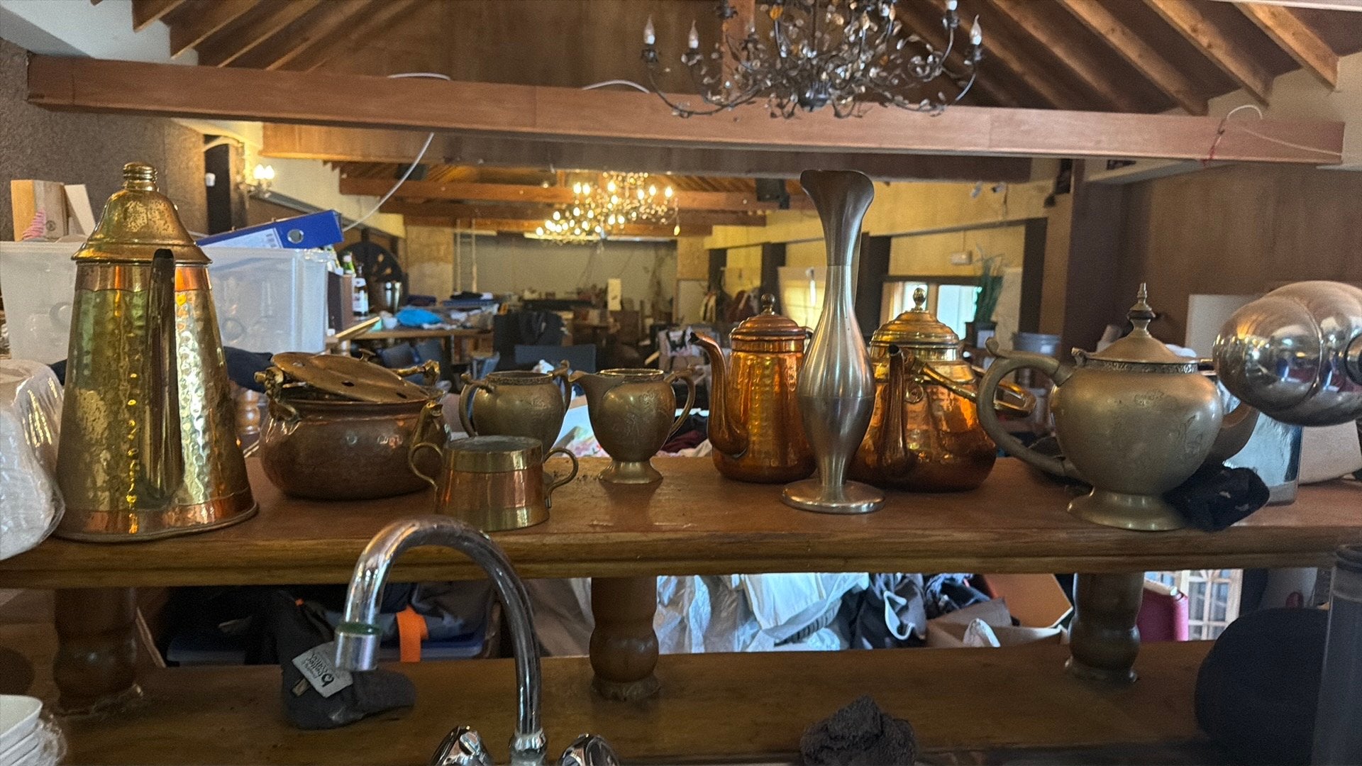 Vintage koperen koffiekan – handgehamerd met messing details, Antiek en Kunst, Ophalen, Koper