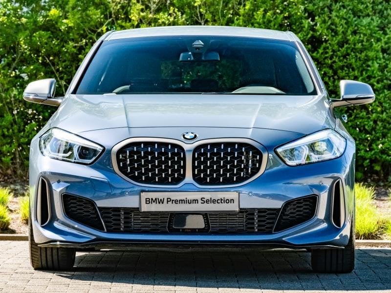 BMW 1-Serie M135i xDrive Hatch/M-Performance, Auto's, Automaat, 1998 cc, 1 Reeks, Bedrijf