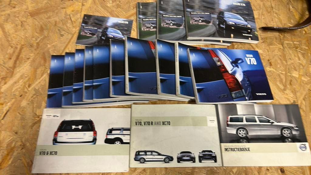 Volvo v70 en xc 70 hanleiding instructieboekje, Boeken, Auto's | Folders en Tijdschriften, Ophalen of Verzenden, Zo goed als nieuw
