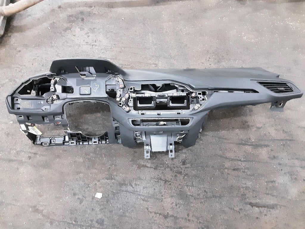 TABLEAU DE BORD BMW 1 serie (F40) (01-2019/-), Utilisé, BMW, Petuelring 130
80809  München, DE, Bayerische Motoren Werke AG