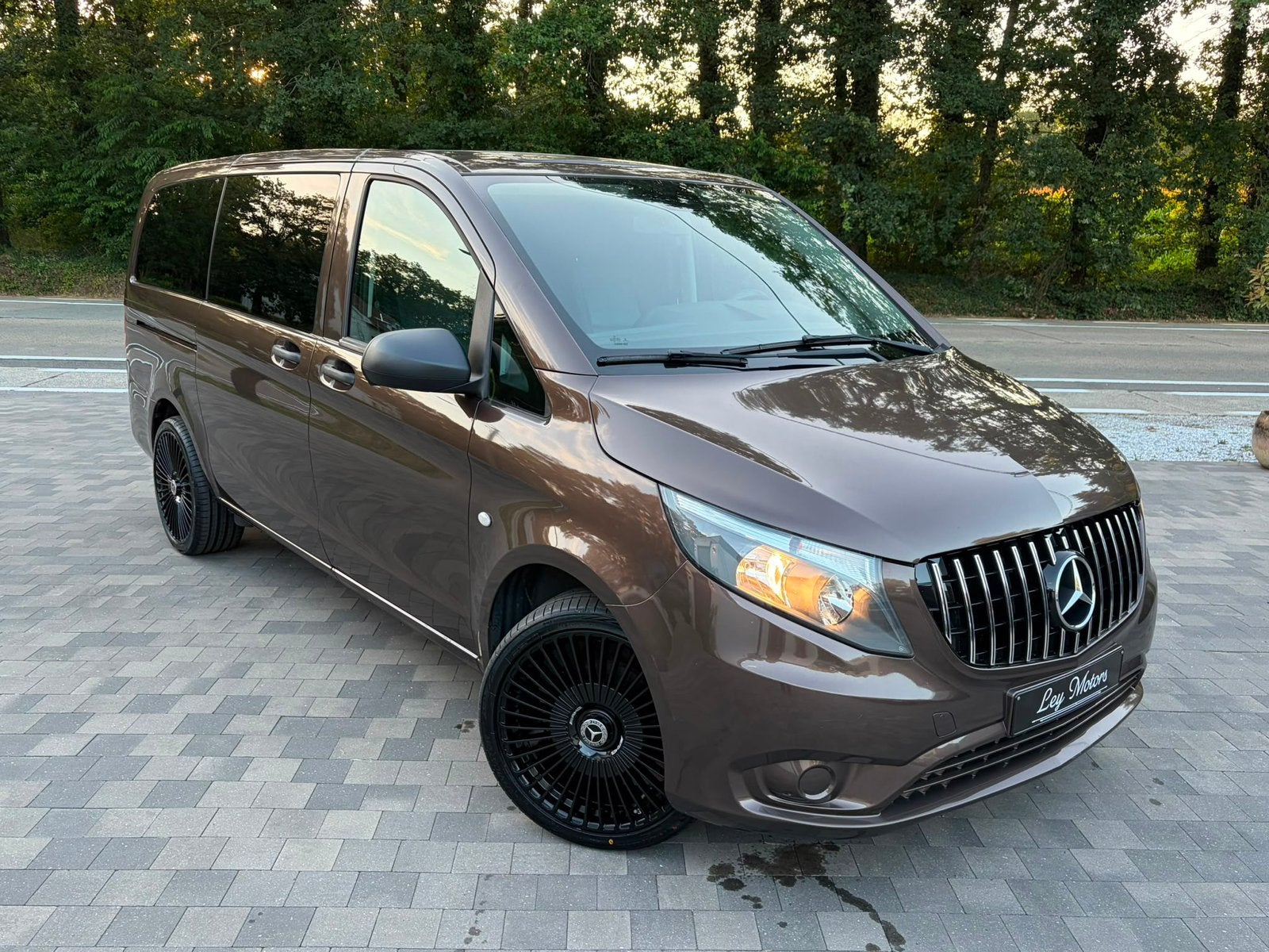 DUBBELE CABINE | MERCEDES VITO |  5 ZIT, Dealer onderhouden, https://public.car-pass.be/vhr/283b3f5a-a9ce-46ea-9876-90624a3ea437