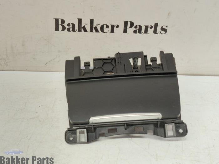 Cendrier avant d'un Audi S5, -, -, 3 mois de garantie, Audi